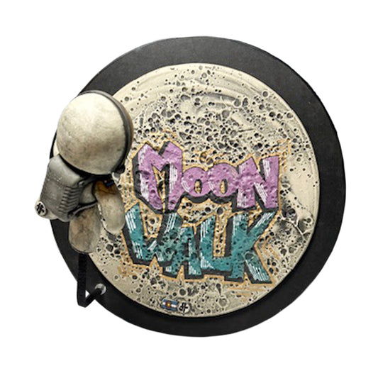 Tagstronaut: Moon Walk