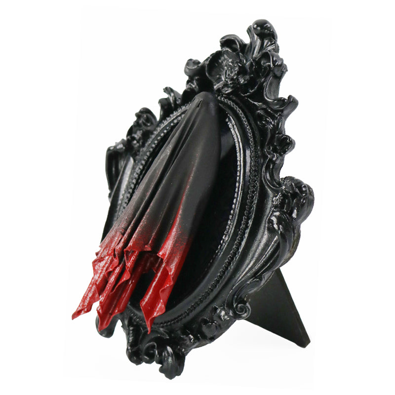 Trapped Ghoul, Black + Red