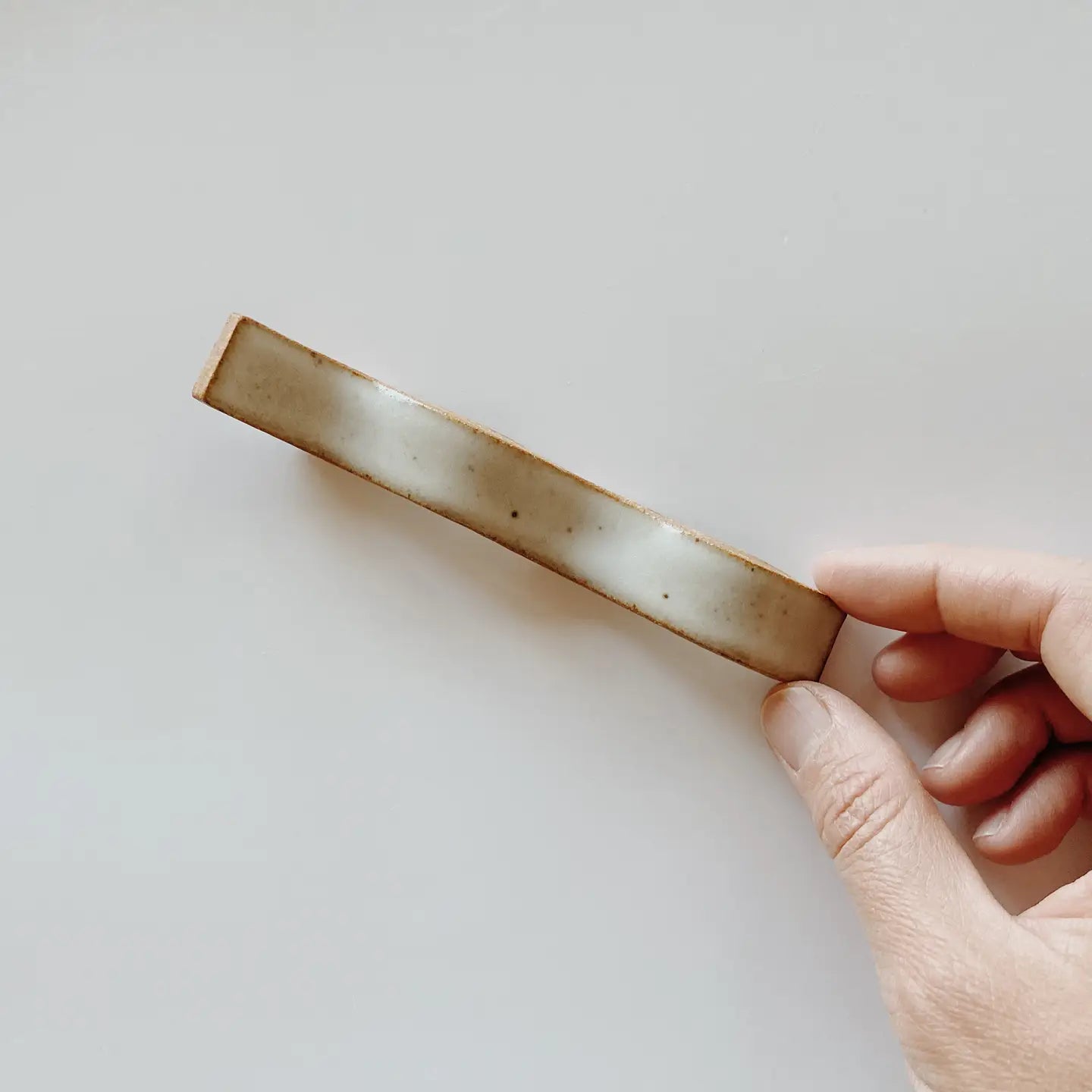 Wave Ceramic Paintbrush Rest