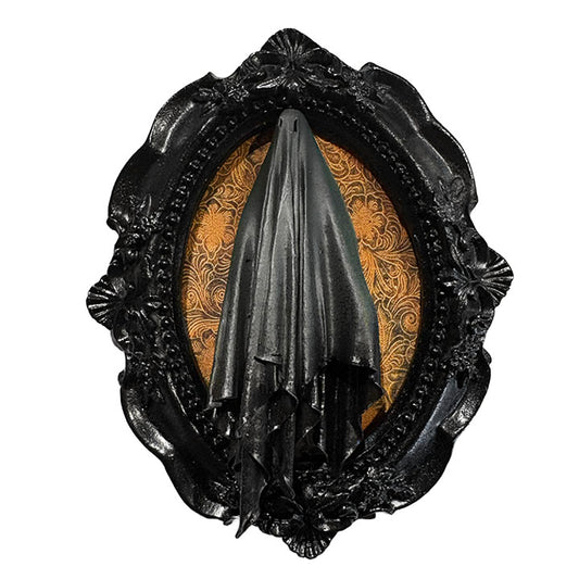 Trapped Ghoul, Black