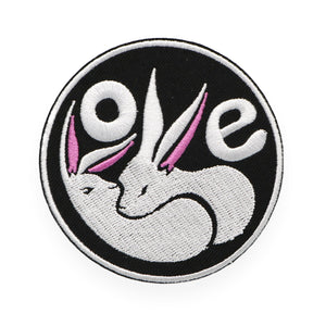 By Max Neutra Bunny Love Patch measures 6 inches round. Please note that due to everyone’s monitor displaying differently, the colors you see may vary.