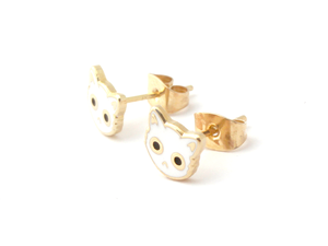 By SHOAL. Now you can wear grouchy cats on your ears whenever you want! White Enamel Cat Face Stud Earrings. Metal composition: 22k gold-plated brass, nickel-free 8mm (5/16 inch) width. 22k gold-plated earring backs. Packaged in a cute keepsake box, perfect for gift-giving! FOLD Gallery Dtla.
